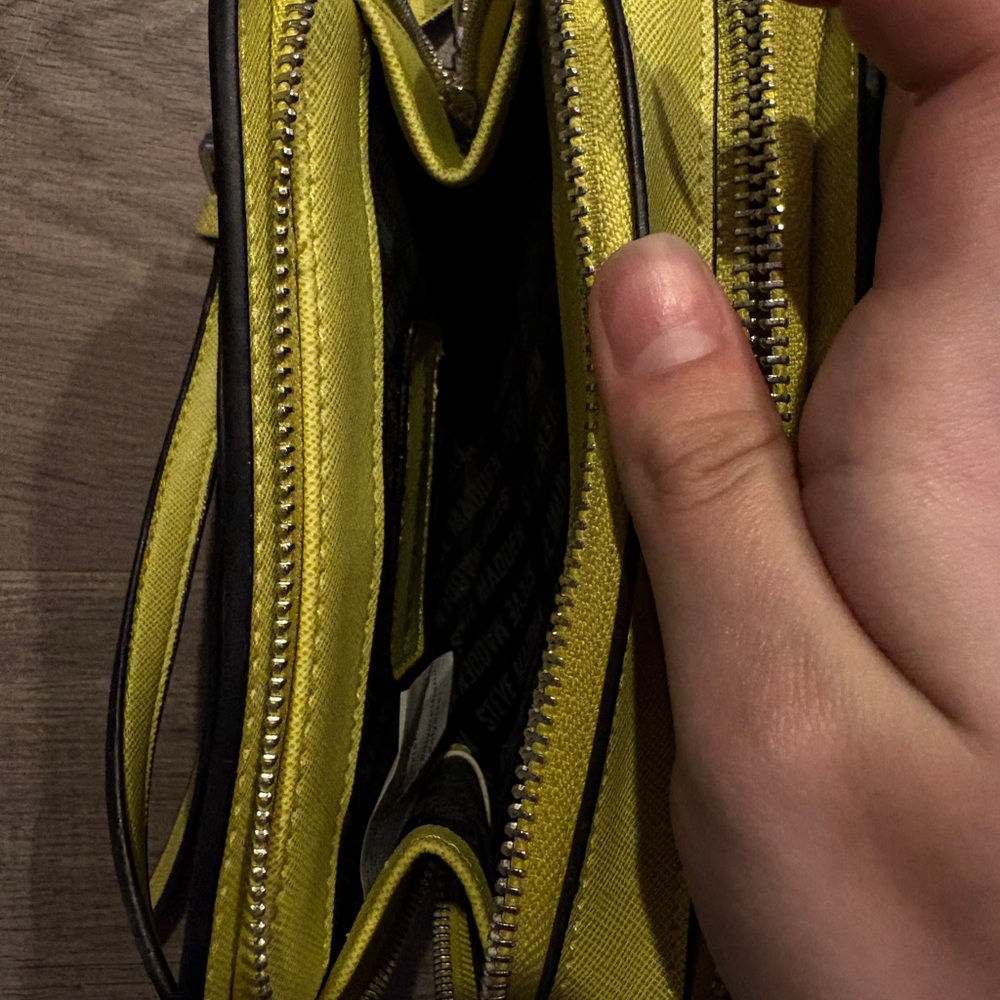 Lime Green Crossbody Bag - Picture 5 of 6